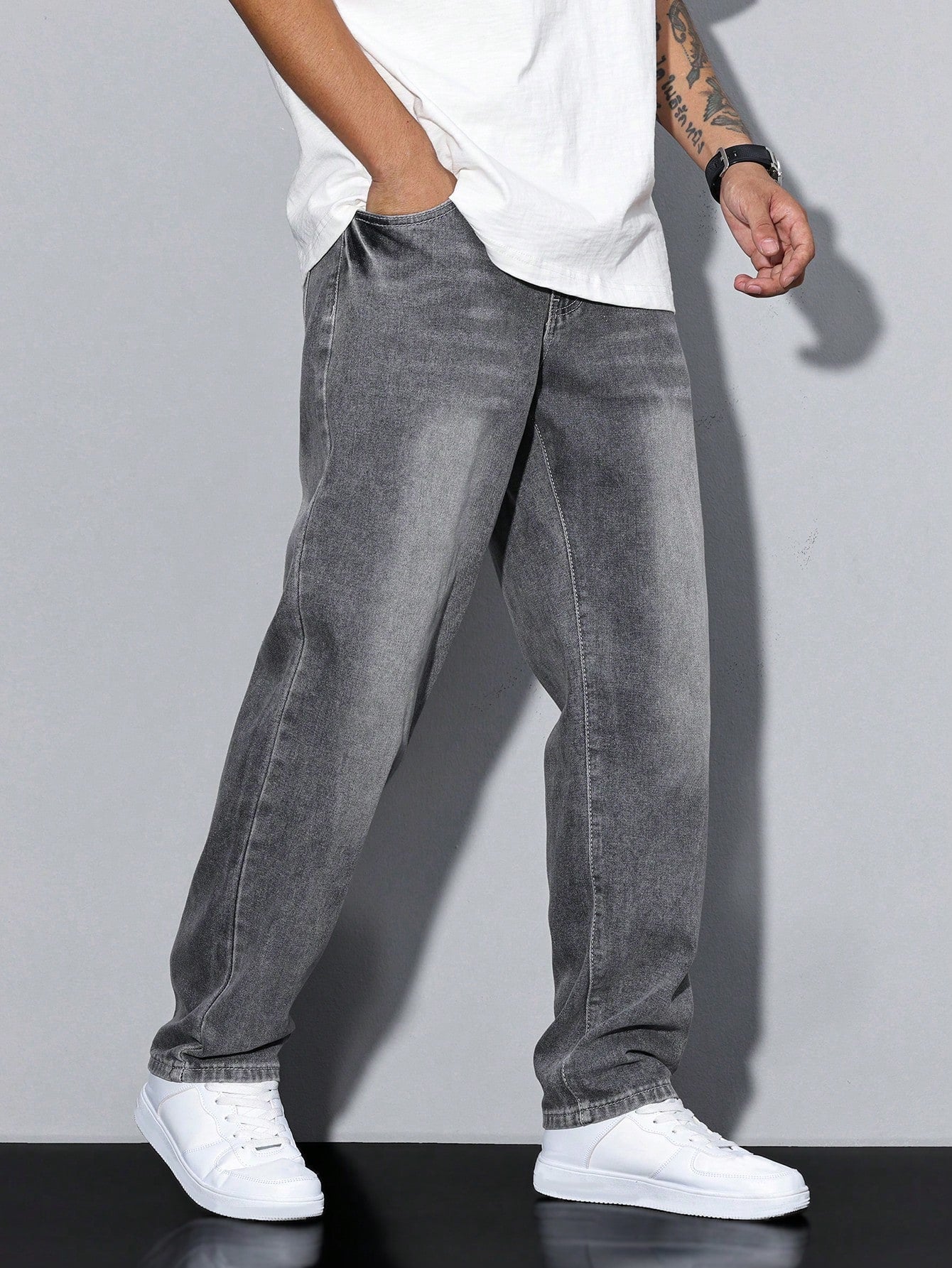 Men’s Baggy Jeans