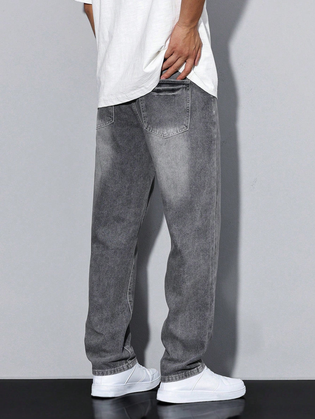 Men’s Baggy Jeans
