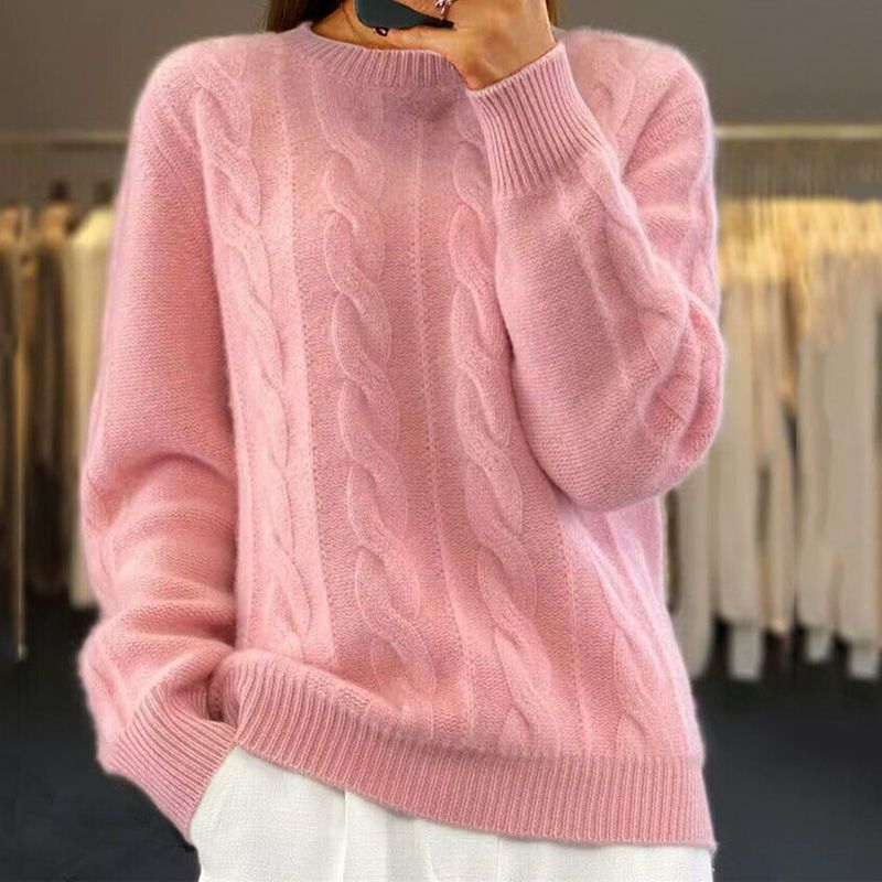 Knitted Winter Jumper for Women – Warmth and Elegance for the Season